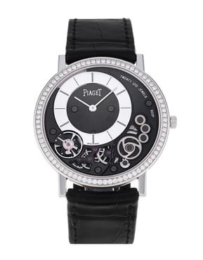 Luxury pre-owned watches still within the manufacturer’s warranty